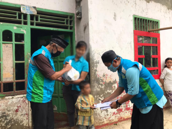 Dasar Hadist Santunan Anak Yatim 10 Muharram